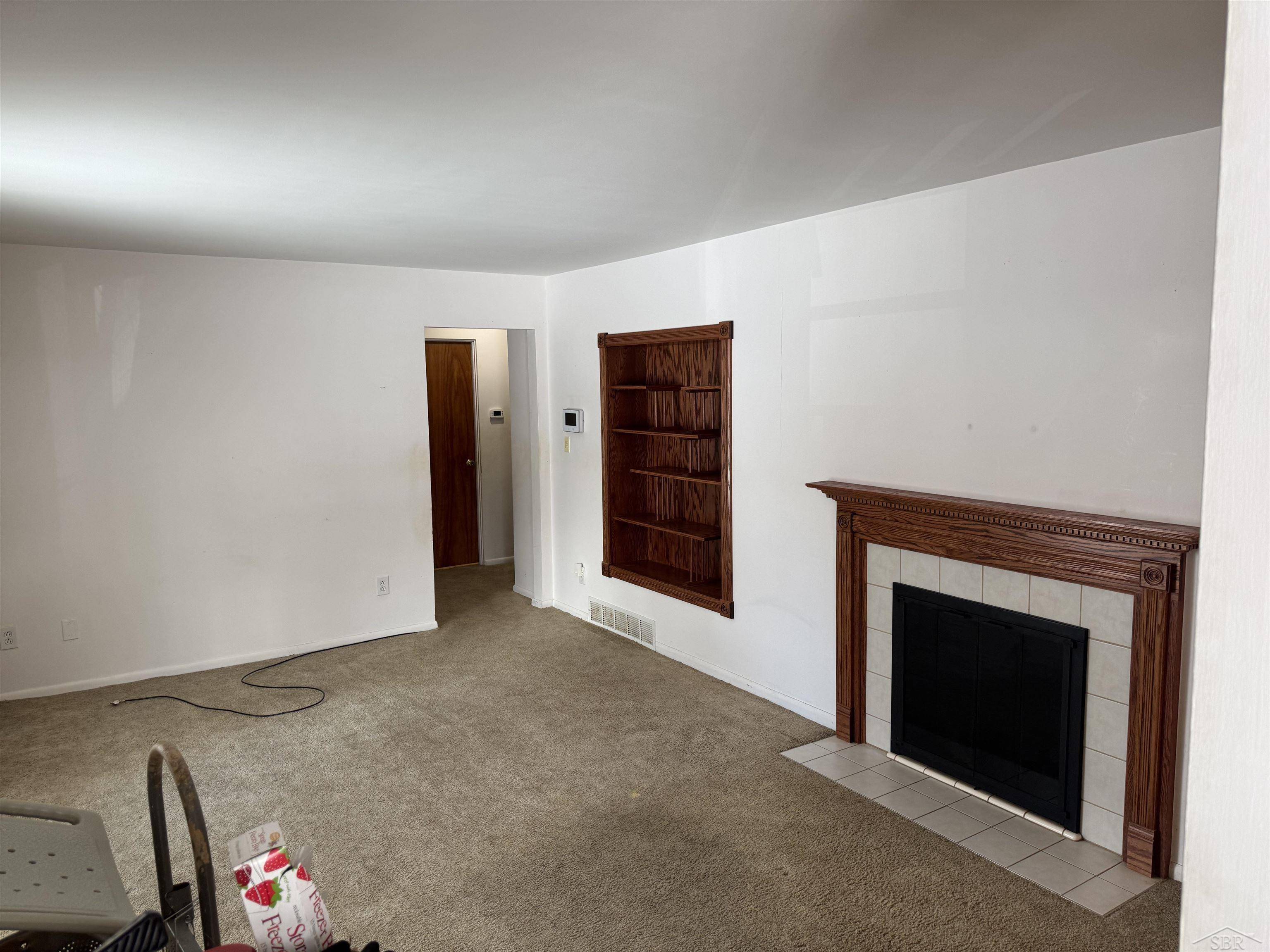 Saginaw, MI 48603,1030 Elmdale DR