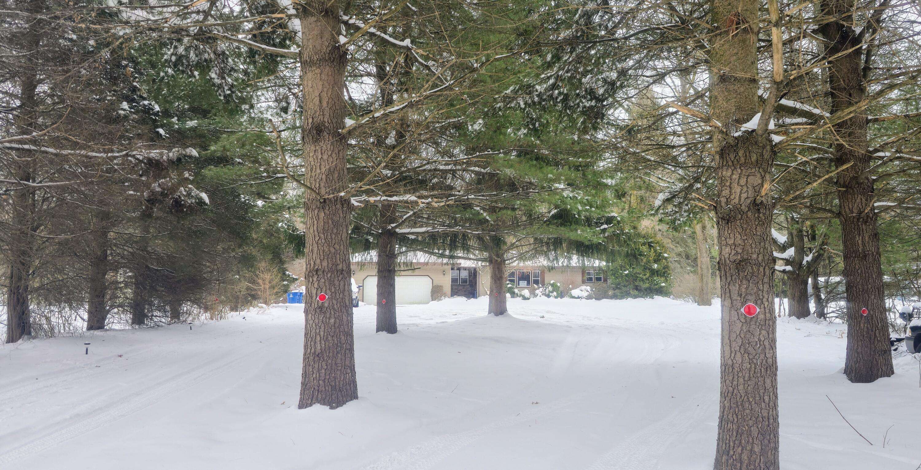 Spring Lake, MI 49456,6340 Quarterline RD