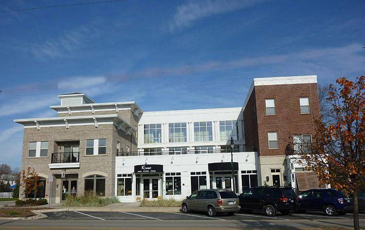 Douglas, MI 49406,150 W Center ST #G