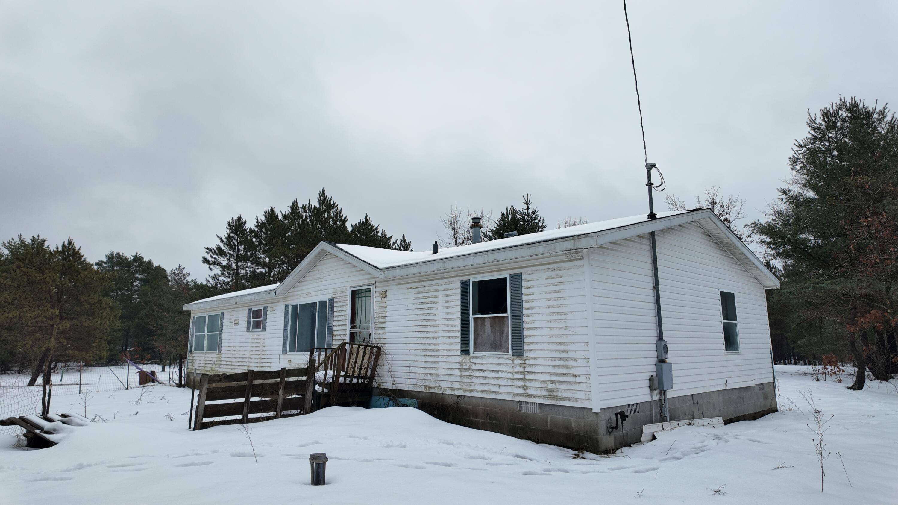 Holton, MI 49425,4901 Brunswick RD