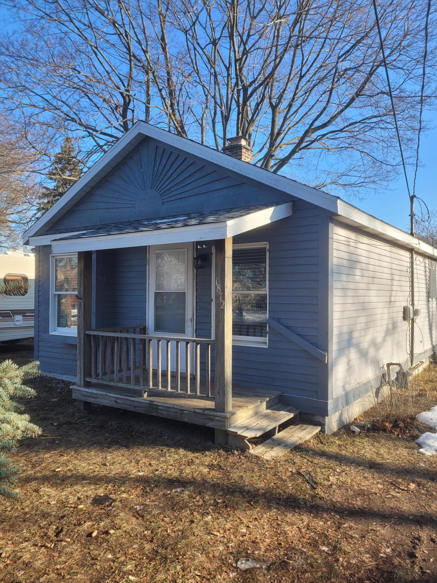 Muskegon, MI 49442,1872 Burton RD