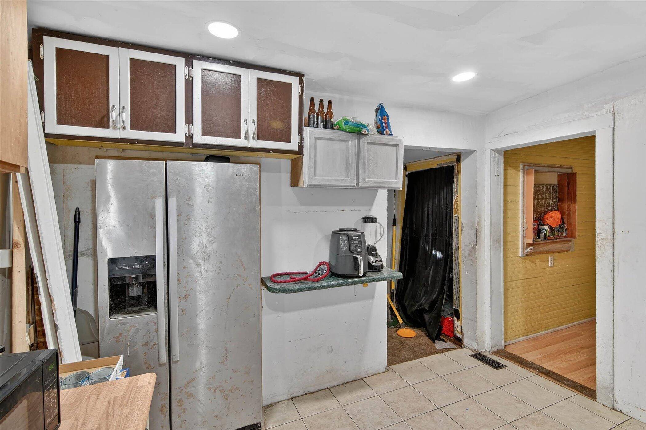 Hillsdale, MI 49242,64 Spring ST