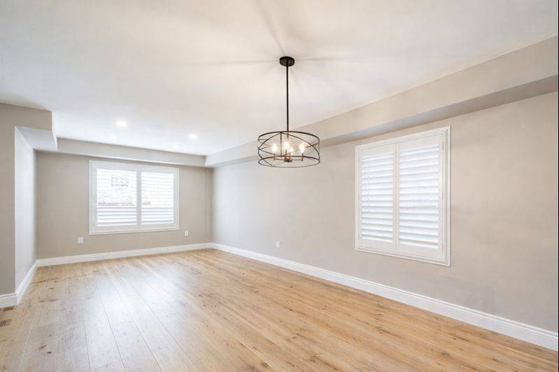 Clarington, ON L1C 0P1,39 Robb LN