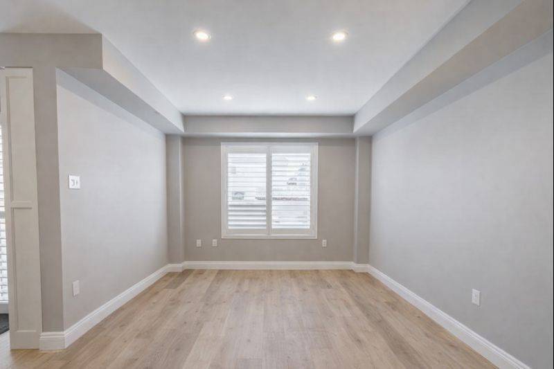 Clarington, ON L1C 0P1,39 Robb LN