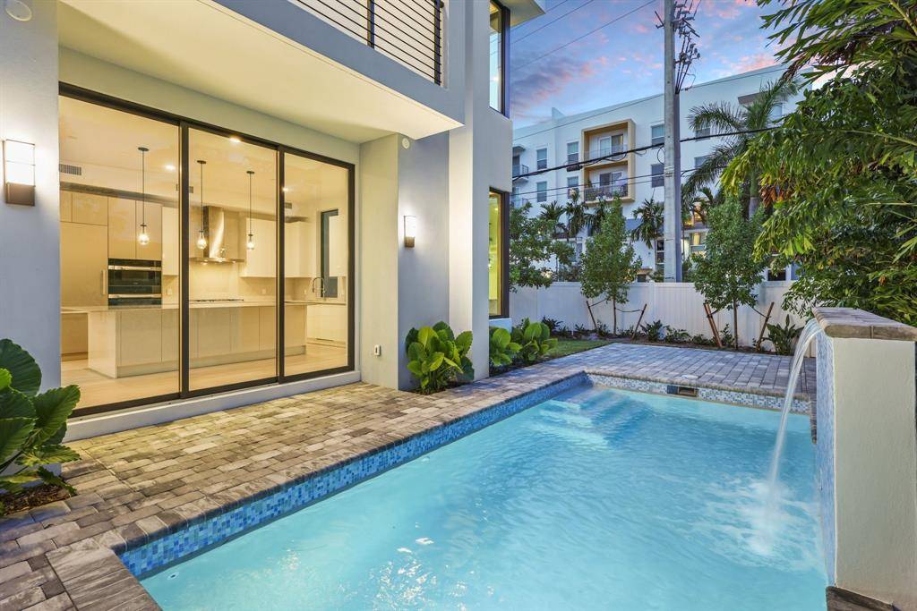 Delray Beach, FL 33483,204 Osceola Park Lane