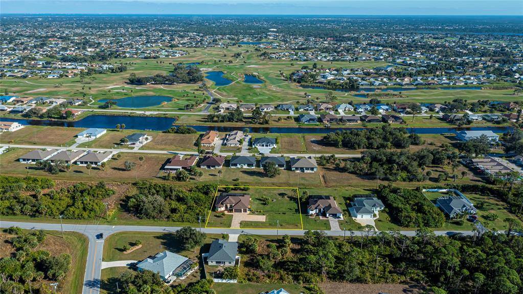 Rotonda West, FL 33947,105 Hardee Way