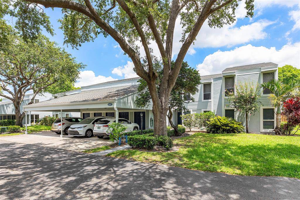 Boca Raton, FL 33433,6157 Old Court Rd #225
