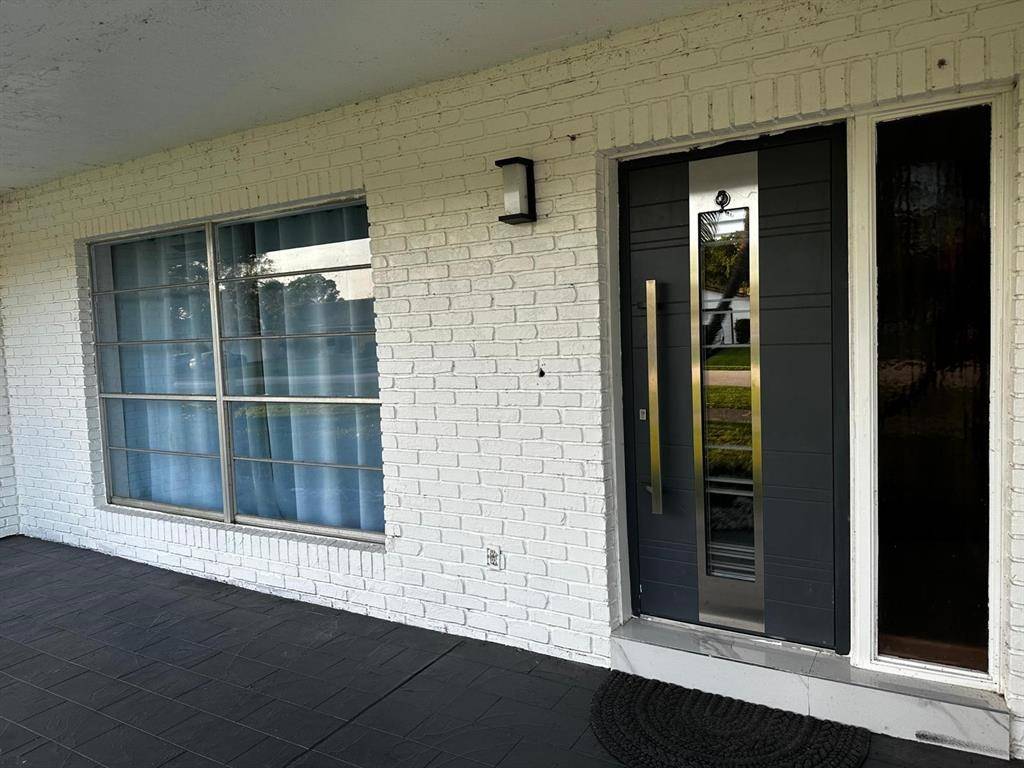 Coral Springs, FL 33065,12064 NW 24th St