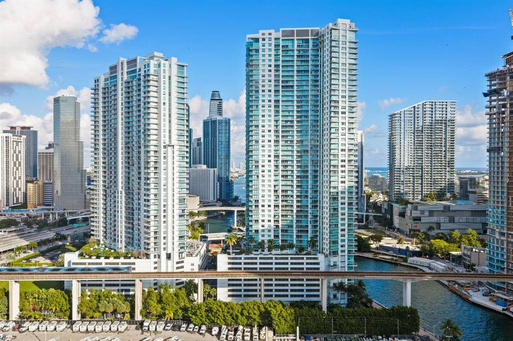 Miami, FL 33130,92 SW 3rd St #1807