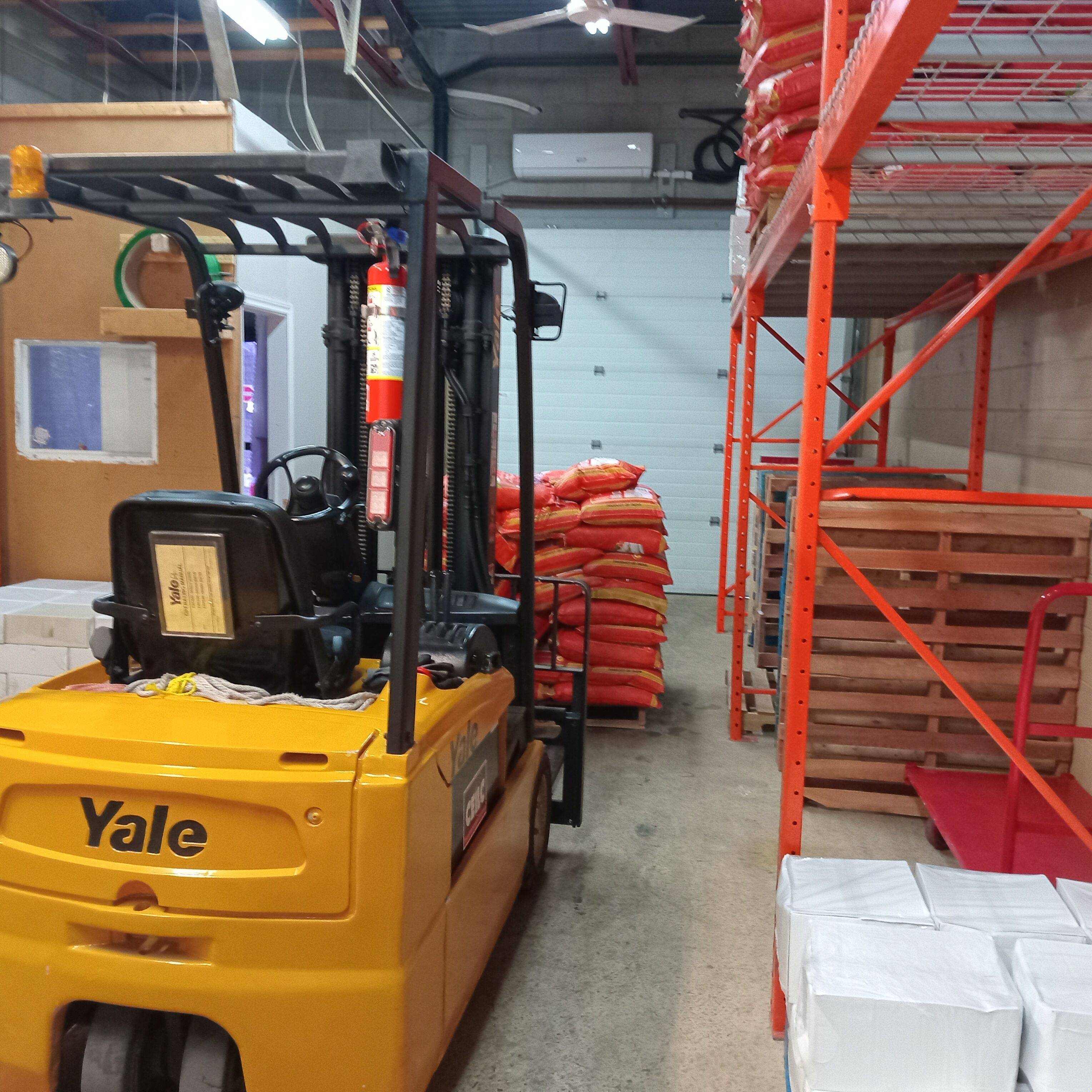 Newmarket, ON L3Y 6Z2,580 Steven CT #4-9