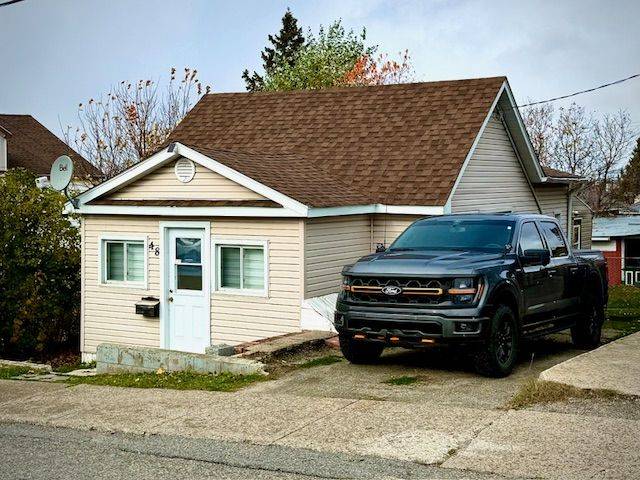 Timmins, ON P4N 2Y3,48 Bannerman AVE