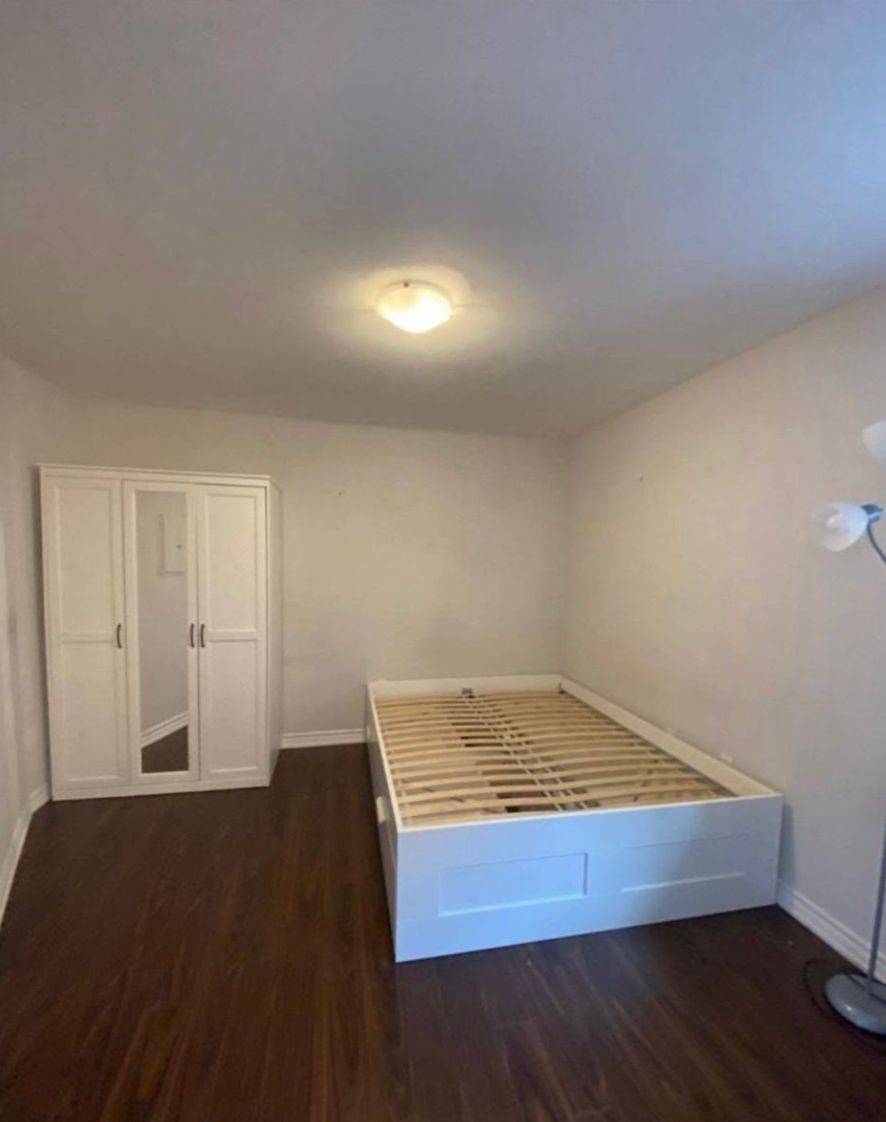 Toronto W01, ON M6K 1K7,70 Melbourne AVE #204