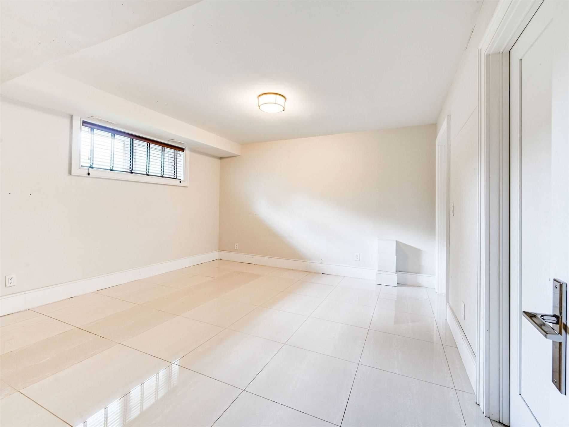 Toronto W08, ON M9B 4W8,63 Burrows AVE #BASEMENT UNIT