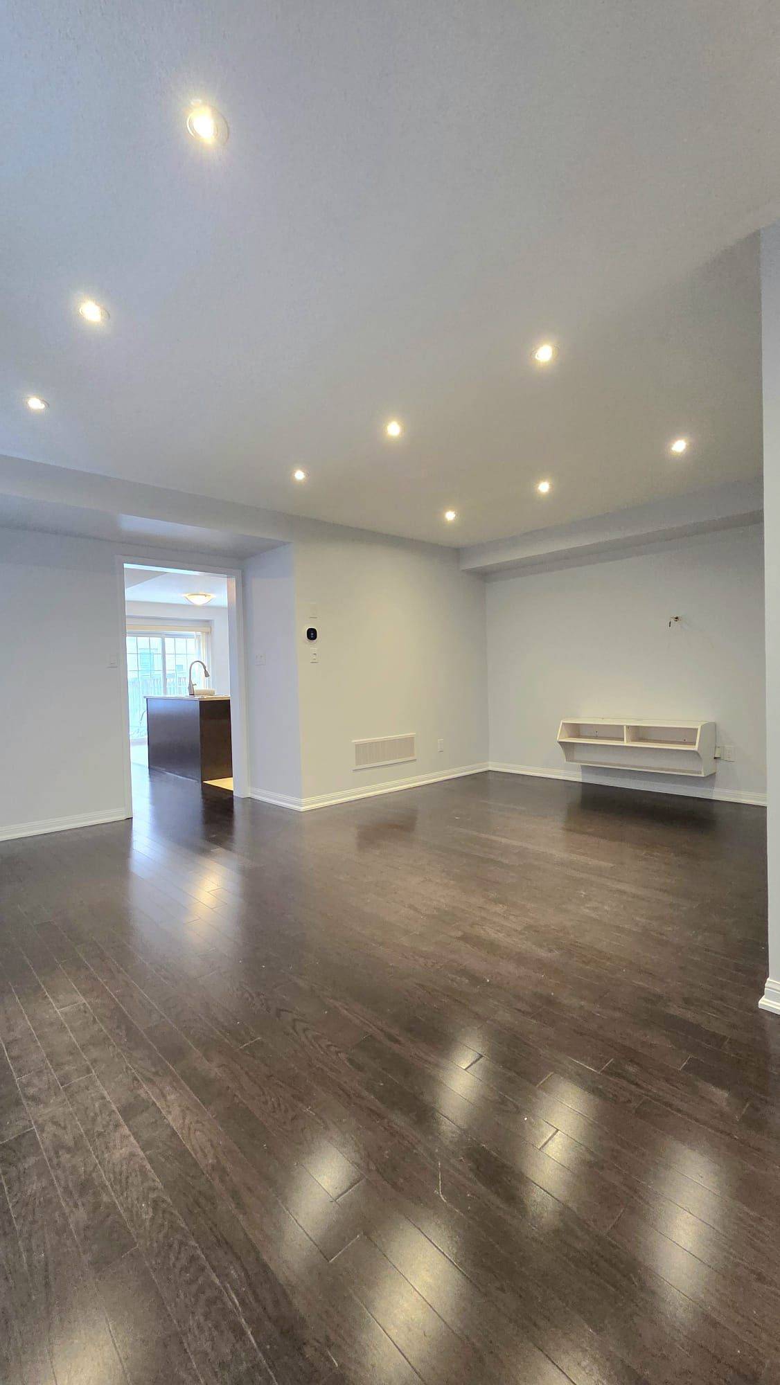 Brampton, ON L6P 0V9,20 Oswald RD S