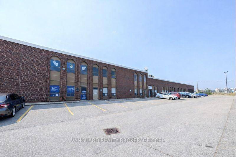 Toronto W05, ON M3J 2B9,4478 Chesswood DR