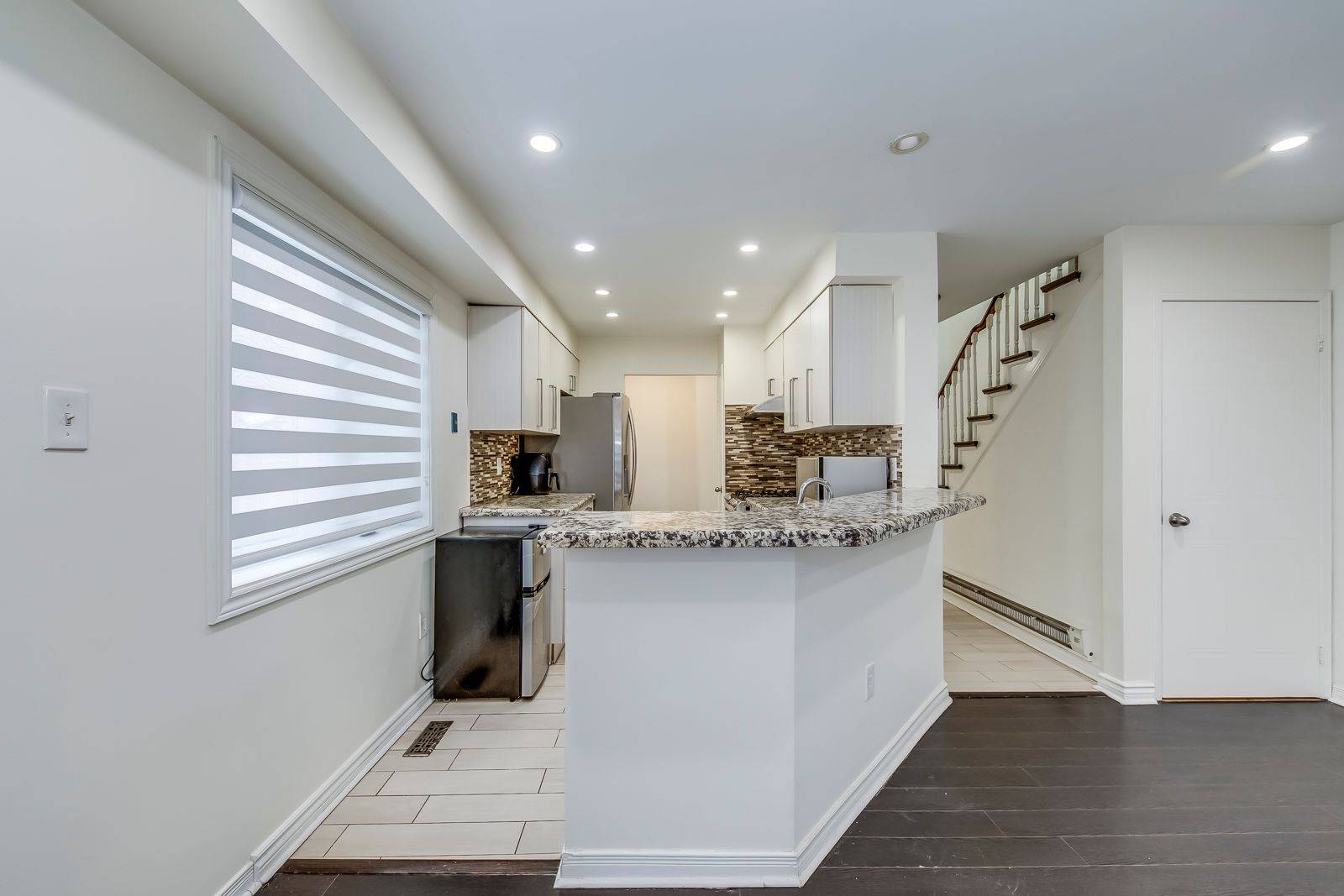 Mississauga, ON L4Z 3P5,45 Bristol RD E #10