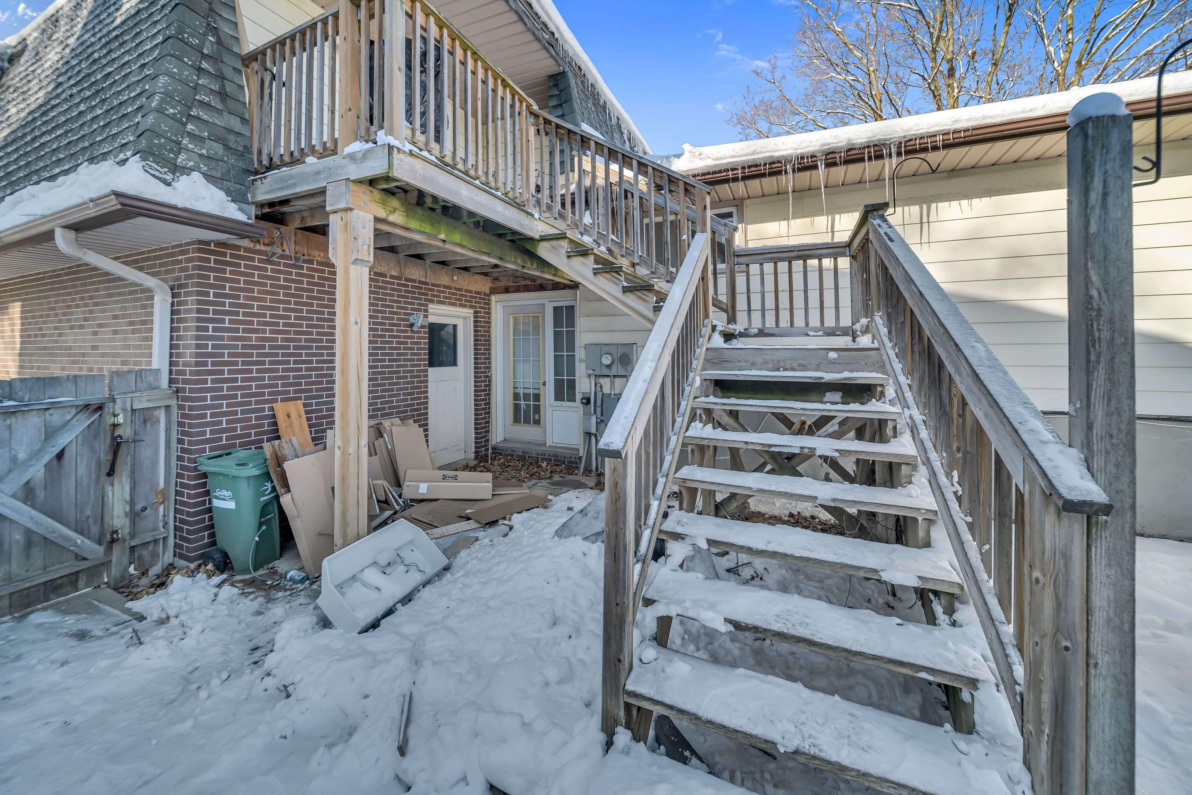 Guelph, ON N1G 2K9,61 Vanier DR