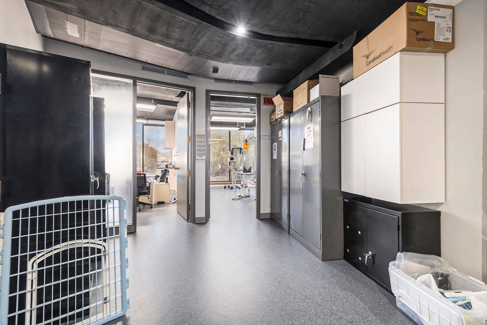 Britannia Heights - Queensway Terrace N And Area, ON K2B 7G1,2300 CARLING AVE #208