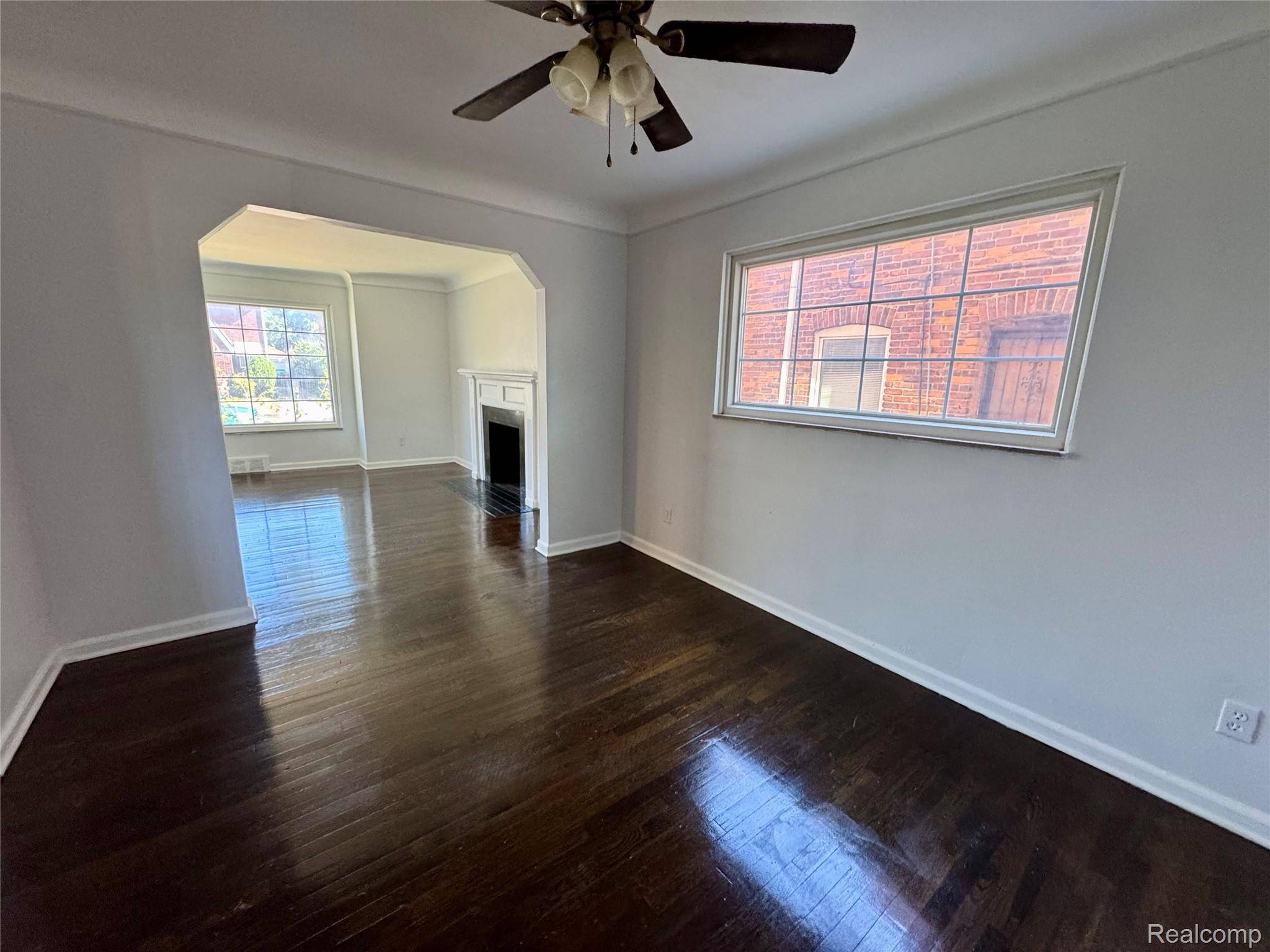 Detroit, MI 48221,17321 Santa Rosa DR