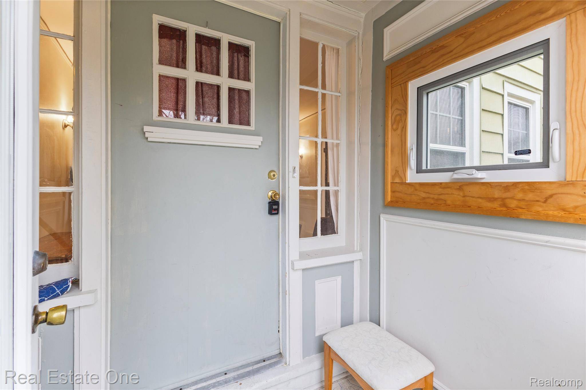 Dearborn, MI 48124,21522 Audrey ST