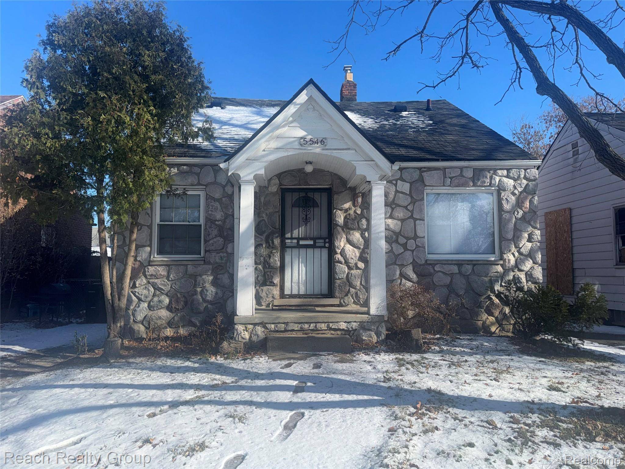 Detroit, MI 48224,5546 Lodewyck ST