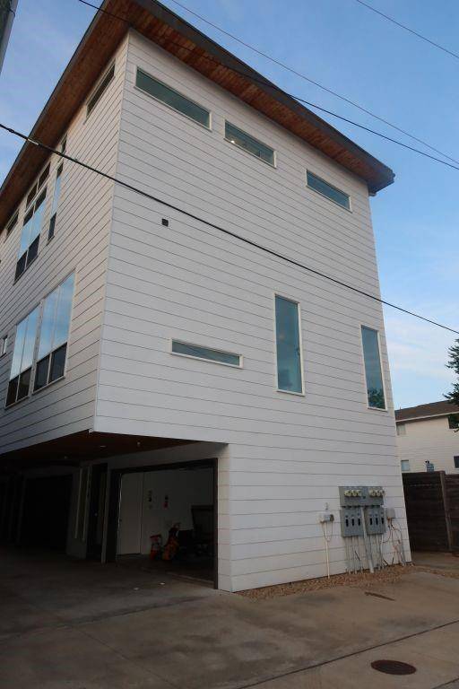 Dallas, TX 75206,2317 Moser Avenue #106