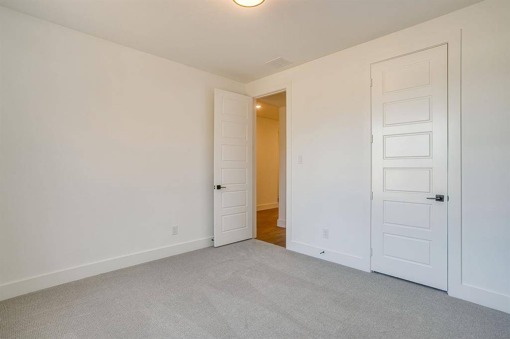 Arlington, TX 76013,152 Paxton Circle