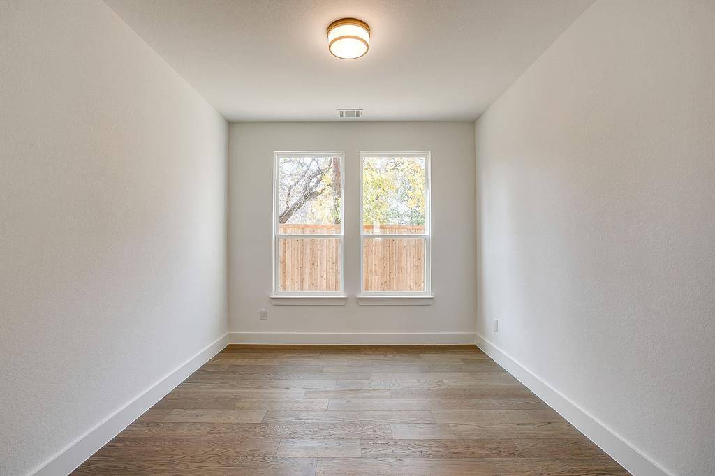 Arlington, TX 76013,152 Paxton Circle