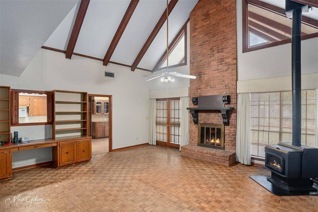 Shreveport, LA 71118,2034 Holly Oak Drive