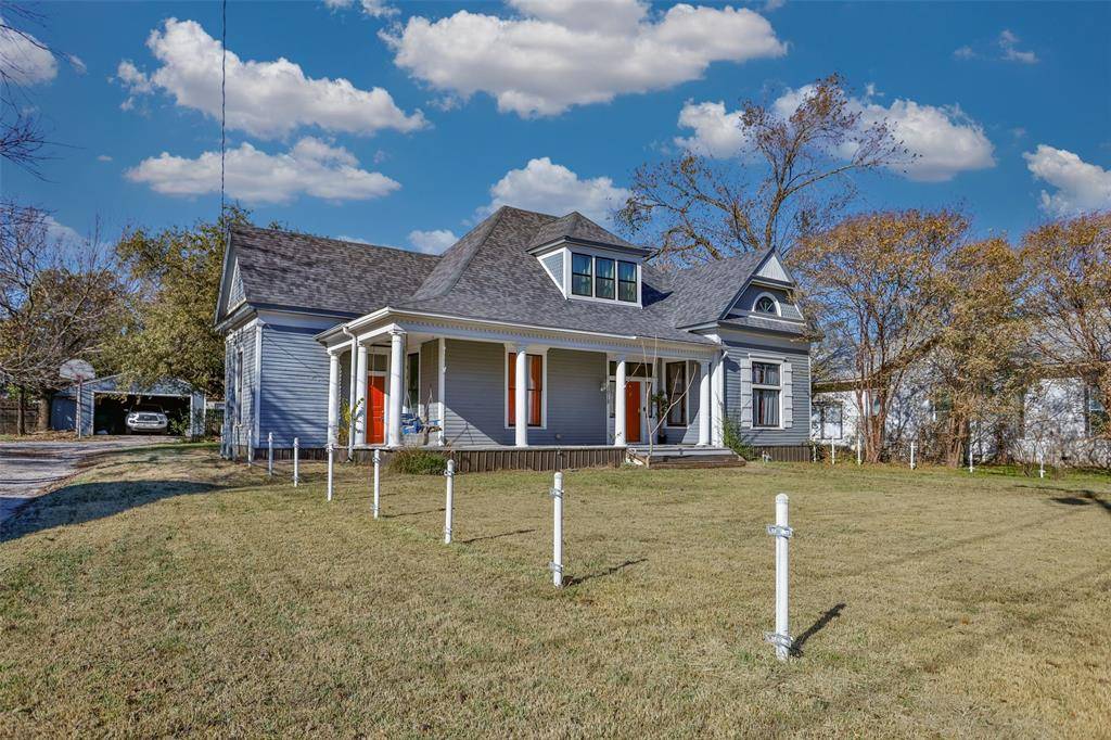 Gainesville, TX 76240,1015 N Dixon Street