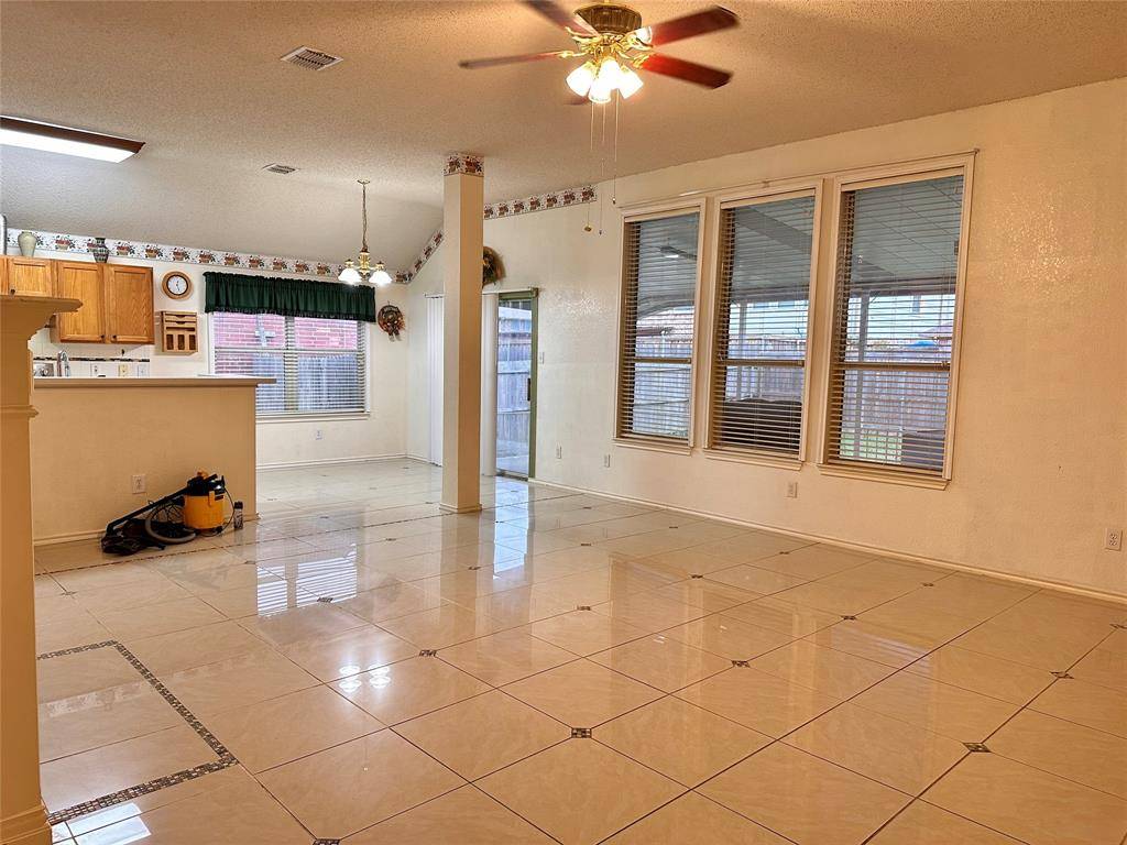 Grand Prairie, TX 75052,3531 Tamarack Drive