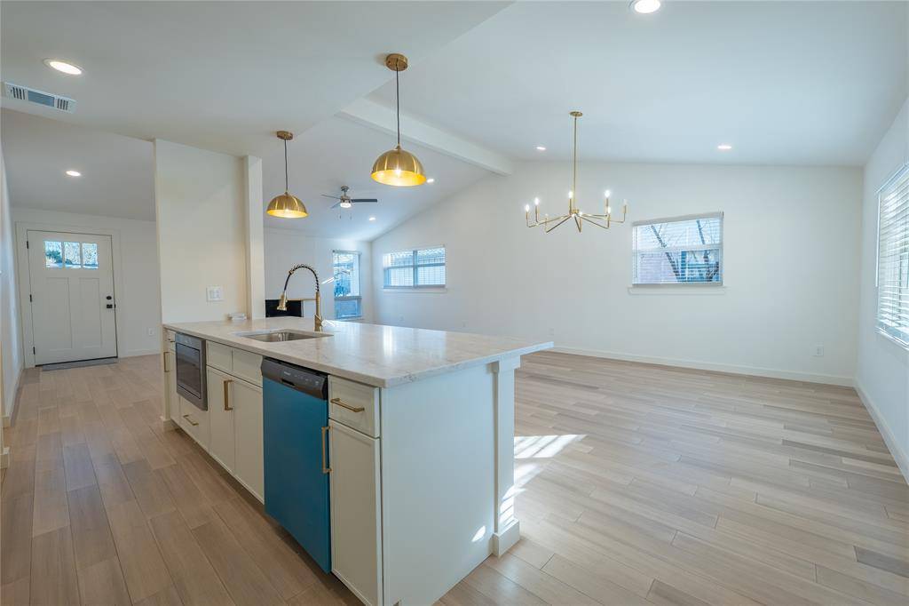 Dallas, TX 75229,2958 Talisman Drive