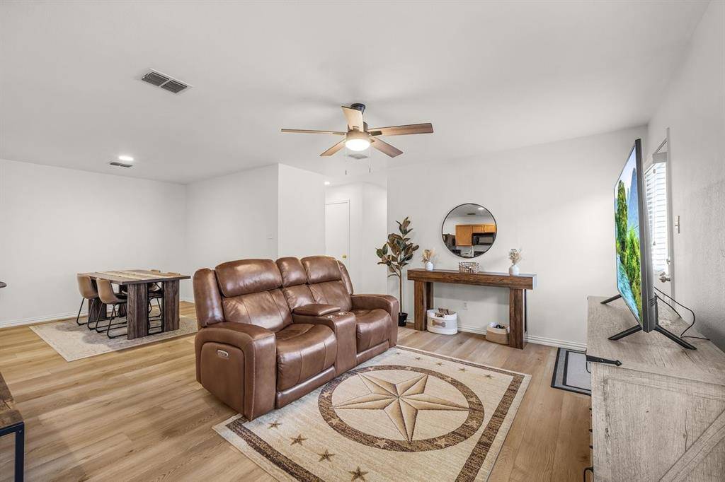 Crowley, TX 76036,497 Brookbank Drive