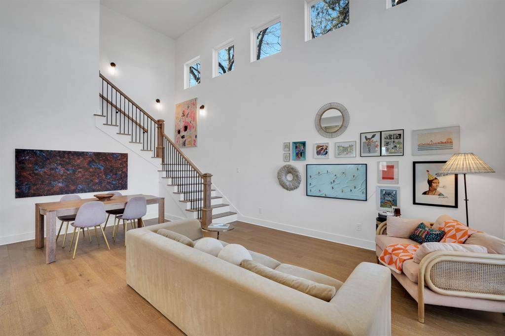 Waxahachie, TX 75165,512 E Parks Avenue