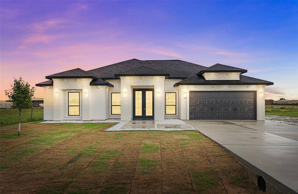 Mabank, TX 75147,105 Lawson Avenue