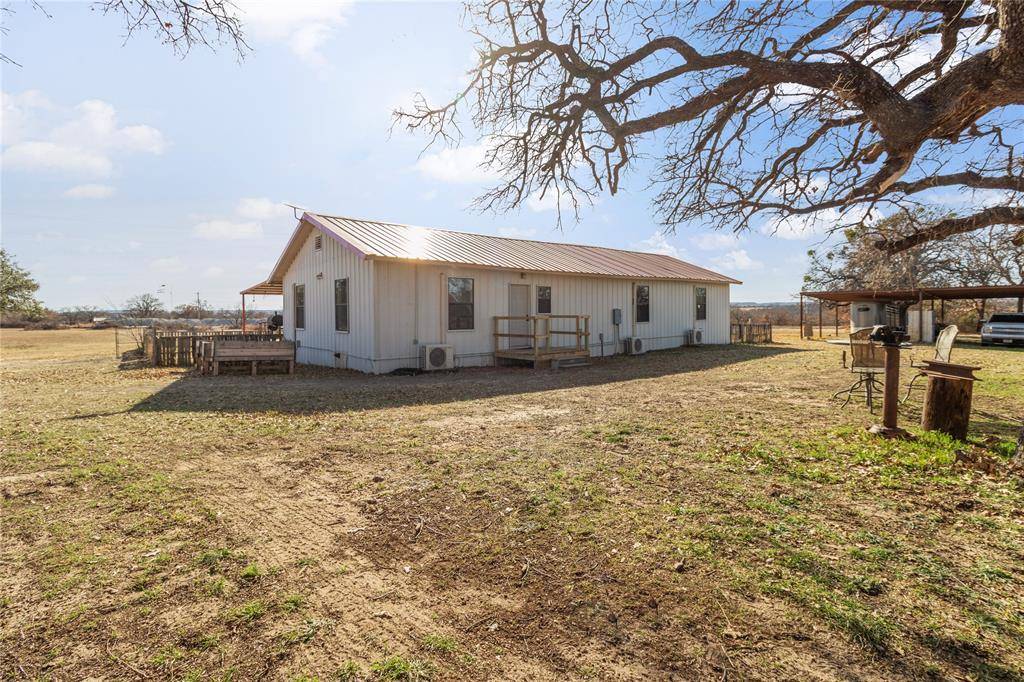 Comanche, TX 76442,108 County Road 124