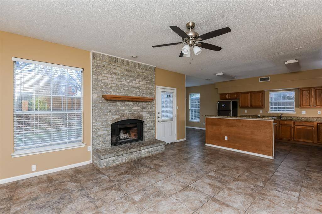 Arlington, TX 76018,2208 Havenwood Drive