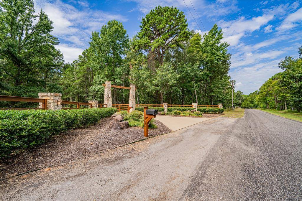 Winnsboro, TX 75494,455 SE CR 3350