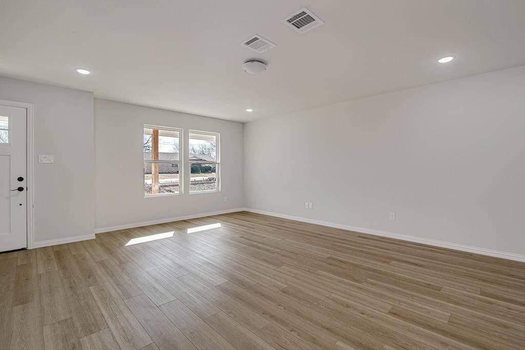 Burleson, TX 76028,333 N Field Street