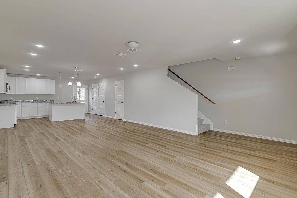 Burleson, TX 76028,333 N Field Street