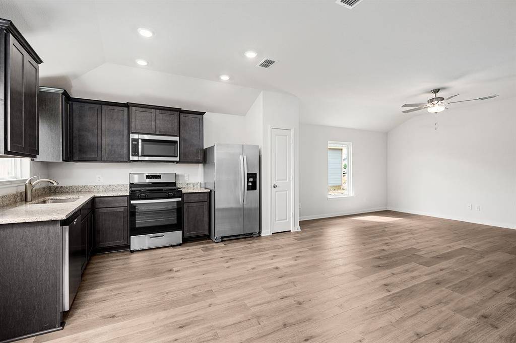 Ponder, TX 76259,8309 White Wolf Trail