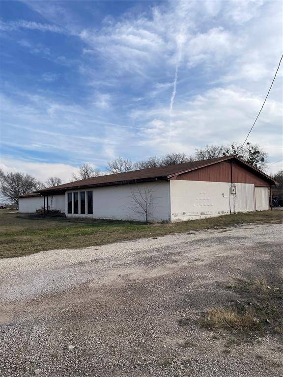 West, TX 76691,510 E Oak Street