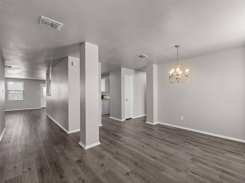 Lancaster, TX 75134,1021 Badger Run