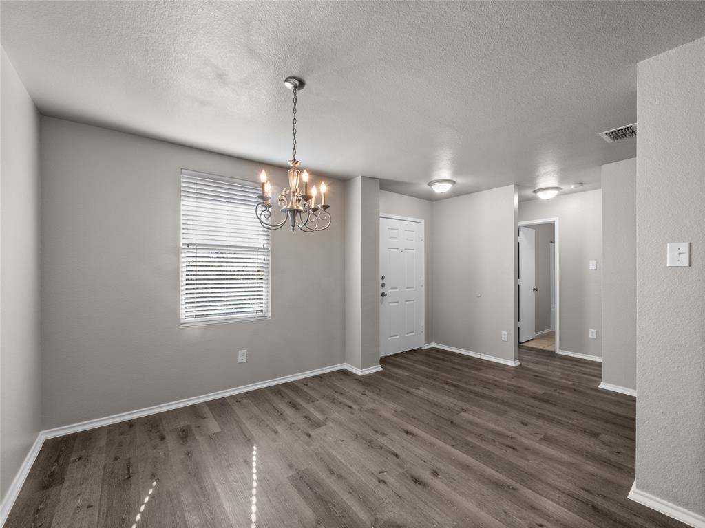 Lancaster, TX 75134,1021 Badger Run