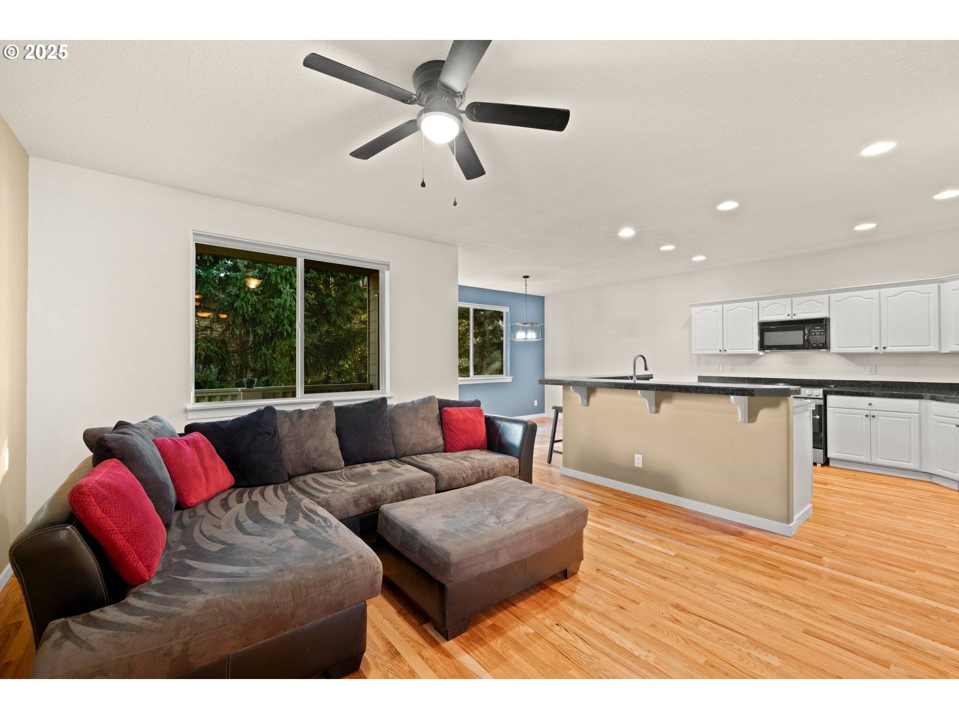 Portland, OR 97225,384 SW 105TH TER