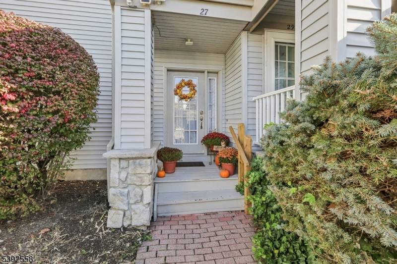 Hardyston Twp., NJ 07419,27 Harker Hill Dr #27