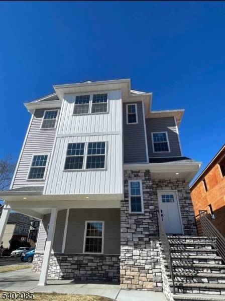 Elizabeth City, NJ 07208,1036 Cross Ave