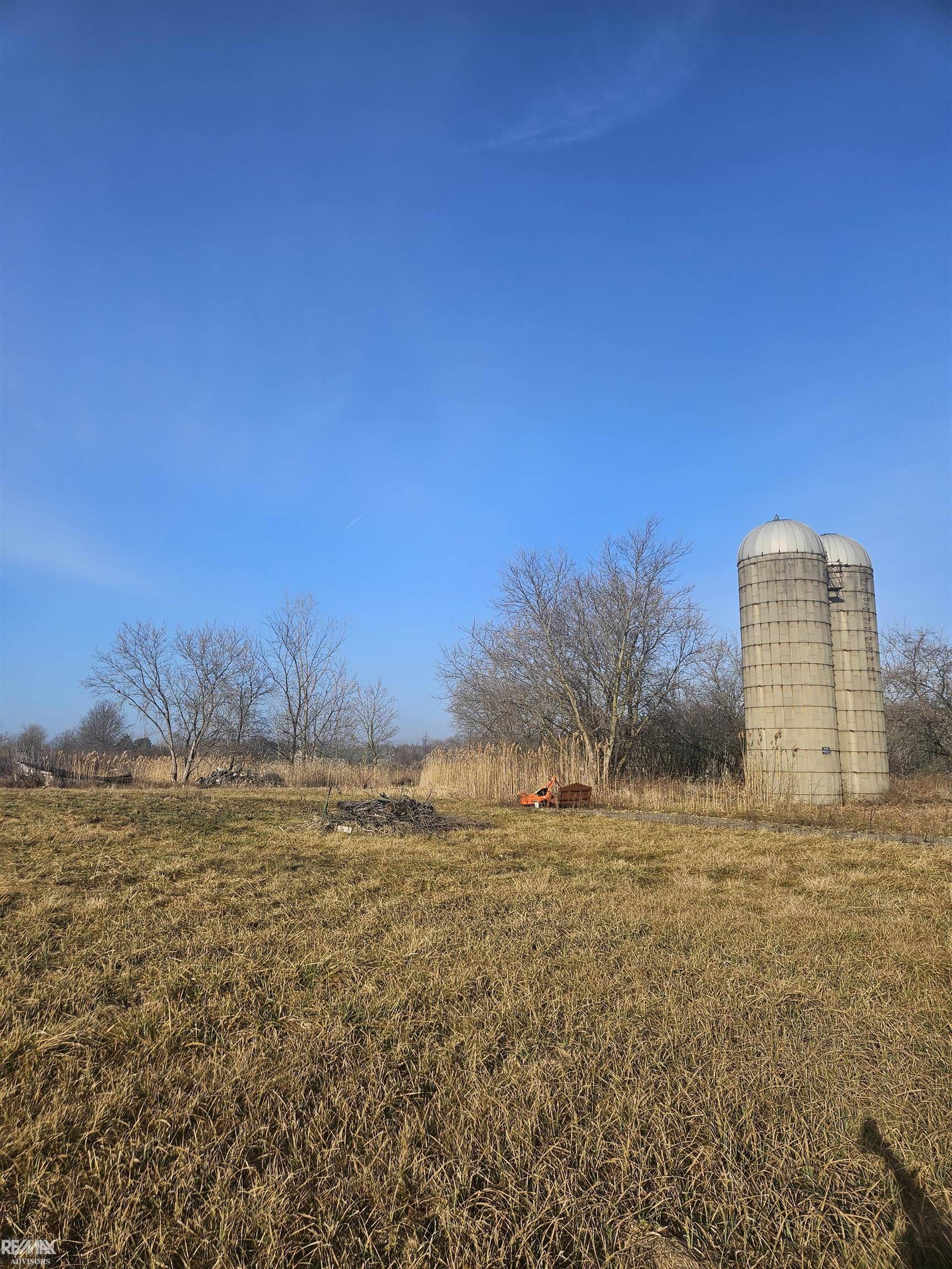 Casco, MI 48064,5082 palms RD