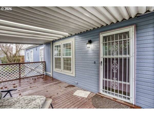 Portland, OR 97236,4239 SE 122ND AVE #14