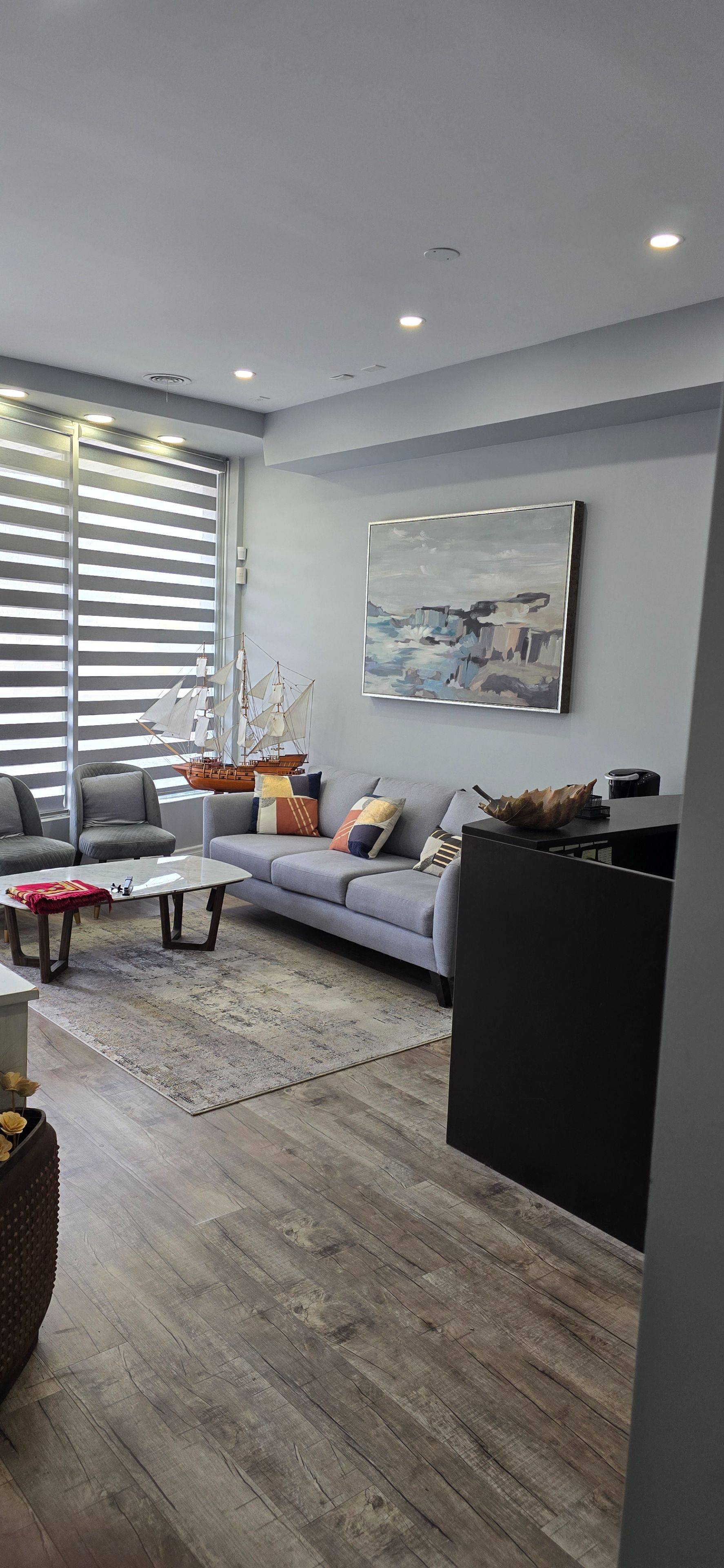 Toronto E06, ON M1N 1V2,2364 Kingston RD